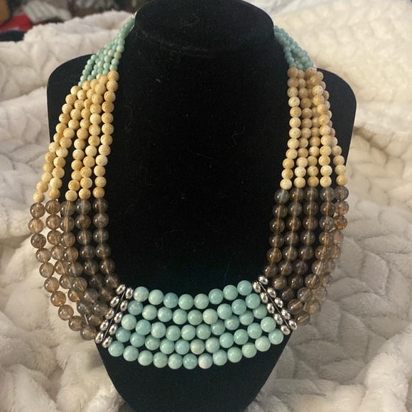 Multi color beaded necklace - Picture 2 of 4